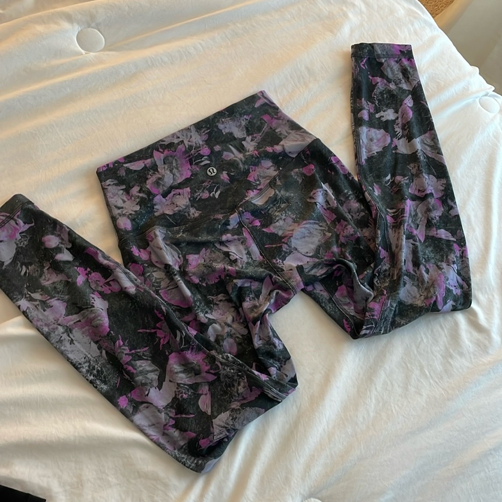 Lululemon leggings